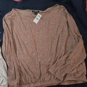 Express Women's Dusty Rose Long Sleeve Blouse